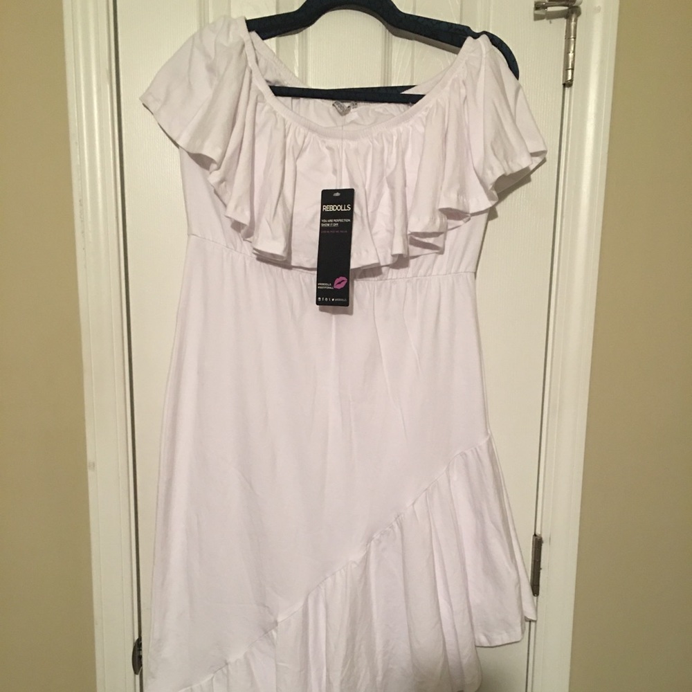 White Ruffle strapless dress